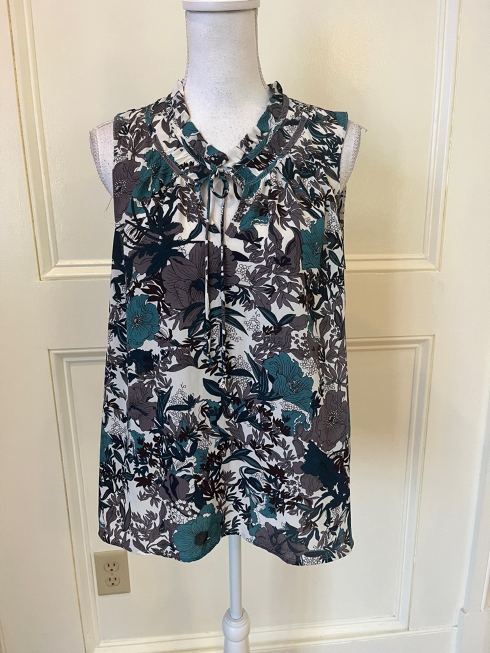 LOFT Teal and Gray Floral Tie-Neck Sleeveless Top